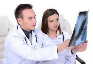 使用PD-1治疗一般多久才能看到效果？